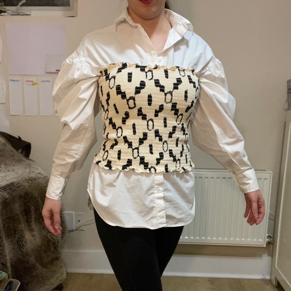 Drop Puff Shoulder Blouse - Picture 5 of 7